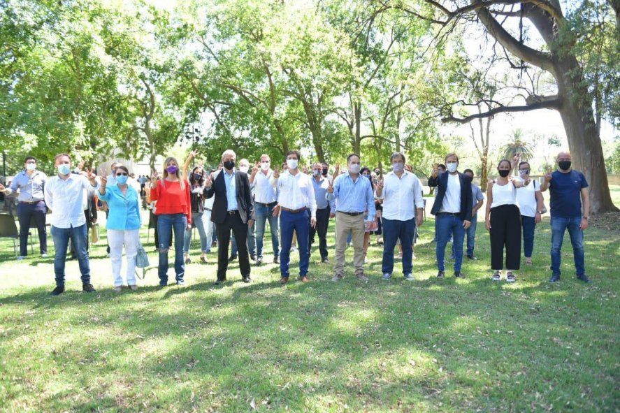 Otermín participó de la firma del convenio