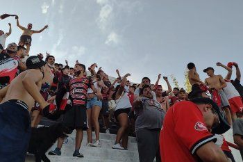 conoce a los gobernadores que pidieron formalmente por la vuelta de los hinchas