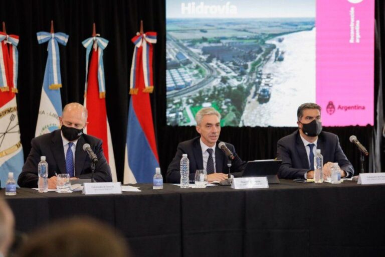 Hidrovía Paraná-Paraguay: comenzó el Consejo Federal de la mano de Meoni