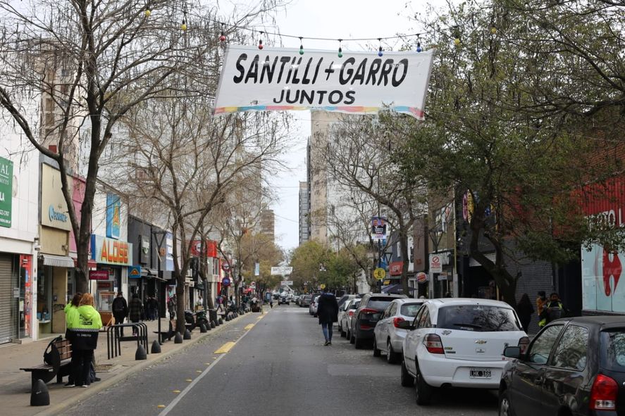 El centro de La Plata, copado por Garro