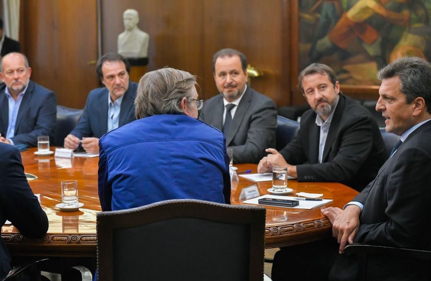 El Gobierno destina 300 millones para auxiliar al sector del vino