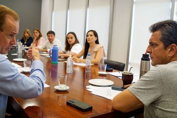 reaparecio sergio massa y junto a la tropa renovadora para evaluar el dnu de milei reaparecio sergio massa y junto a la tropa renovadora para evaluar el dnu de milei