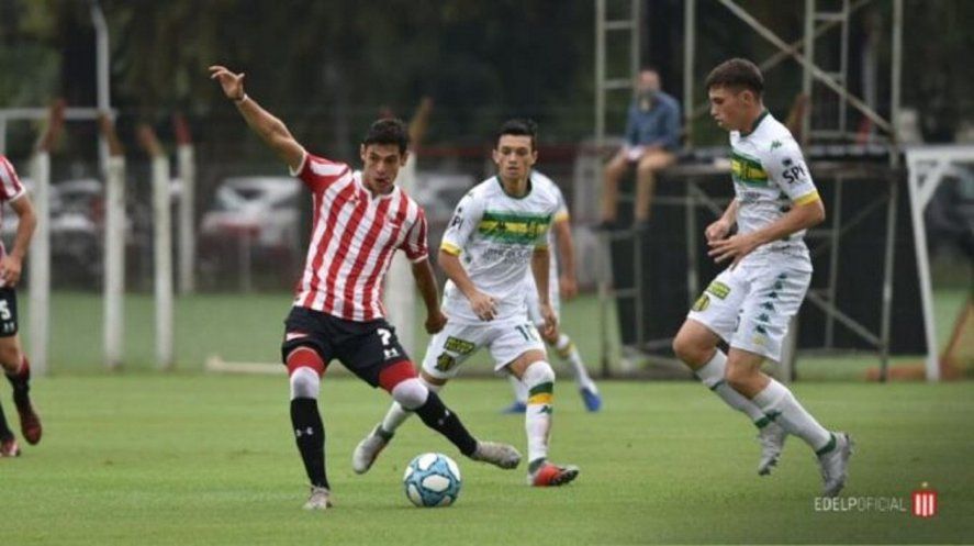 Zapiola, uno de los pibes que subió a Primera con Zielinski en Estudiantes.