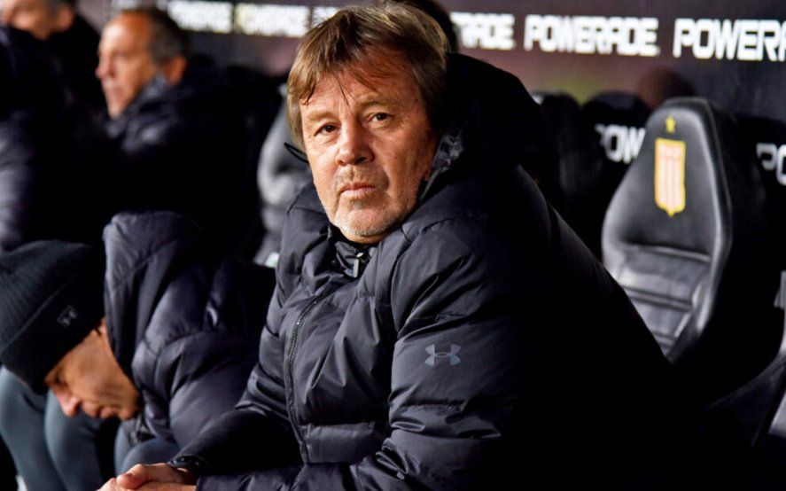 Ricardo Zielinski, entrenador de Estudiantes.