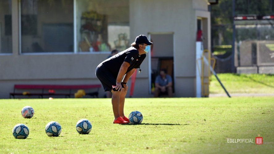 Ricardo Zielinski, técnico de Estudiantes.