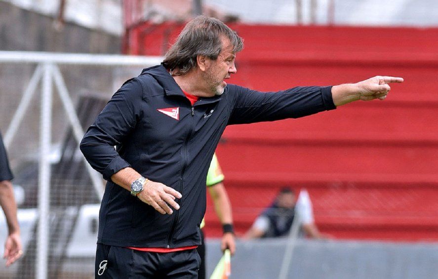 Estudiantes no gana desde su visita a Patronato.