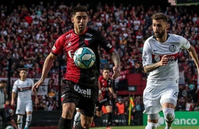 Gast & oacute; n D & iacute; az en uno de los partidos junto a Col & oacute; n.