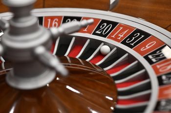 mar del plata: colorado 14 fue la primera bola de la temporada en el casino central