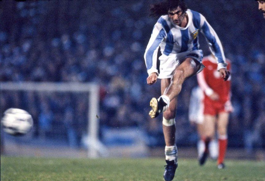 Kempes, el artillero de Argentina 2-0 Polonia en 1978