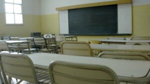 La Provincia pagará un bono a auxiliares para asegurar las clases tras las elecciones