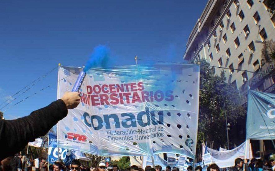 Estatales bonaerenses se suman al paro nacional docente y el paro universitario