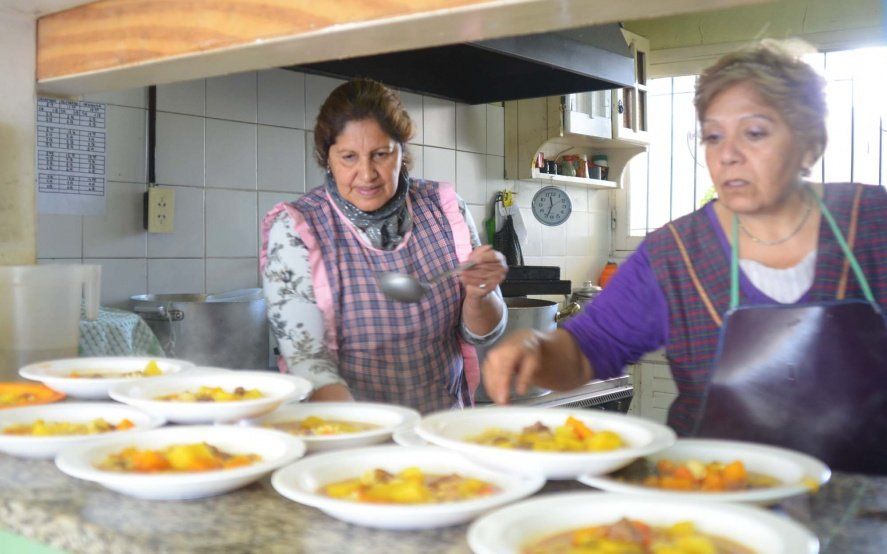 El SAE y el MESA son las dos políticas de asistencia alimentaria más importantes de la provincia de Buenos Aires.