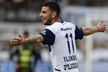 ¿como es la negociacion entre gimnasia y tijanovich?