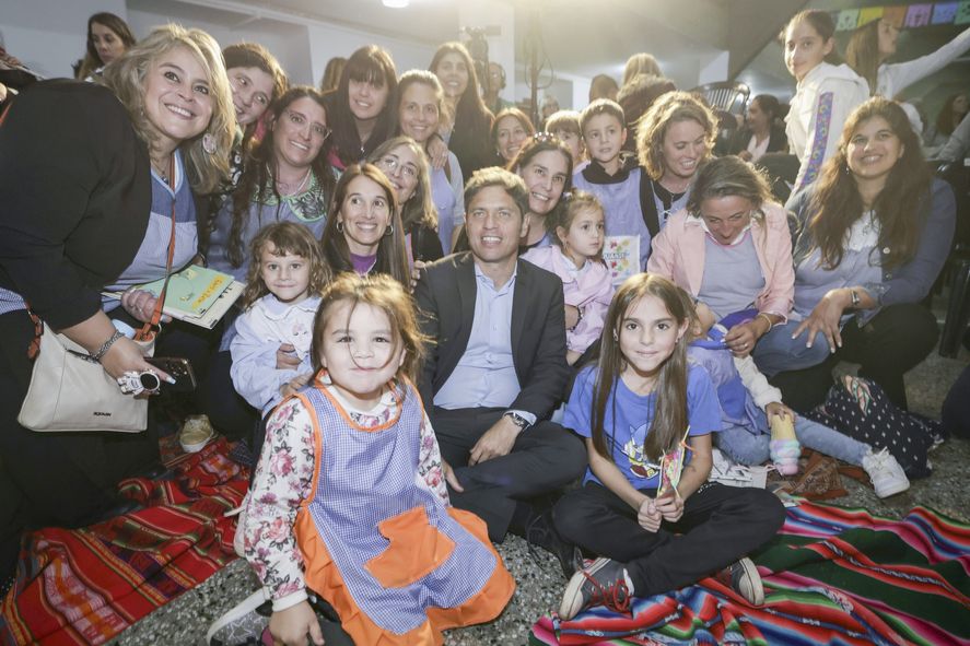 Axel Kicillof inauguró la primera escuela de educación artística de Miramar. Axel Kicillof inauguró la primera escuela de educación artística de Miramar.