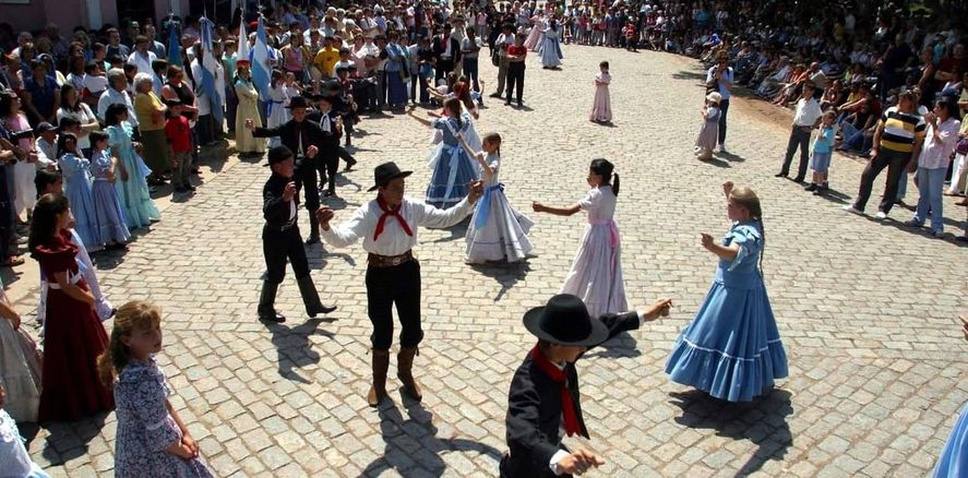 3 fiestas para celebrar el 9 de Julio en el conurbano bonaerense. 3 fiestas para celebrar el 9 de Julio en el conurbano bonaerense.