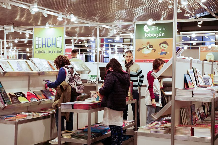 Este jueves comienza la 48° Feria Internacional del Libro de Buenos Aires en La Rural. Este jueves comienza la 48° Feria Internacional del Libro de Buenos Aires en La Rural.