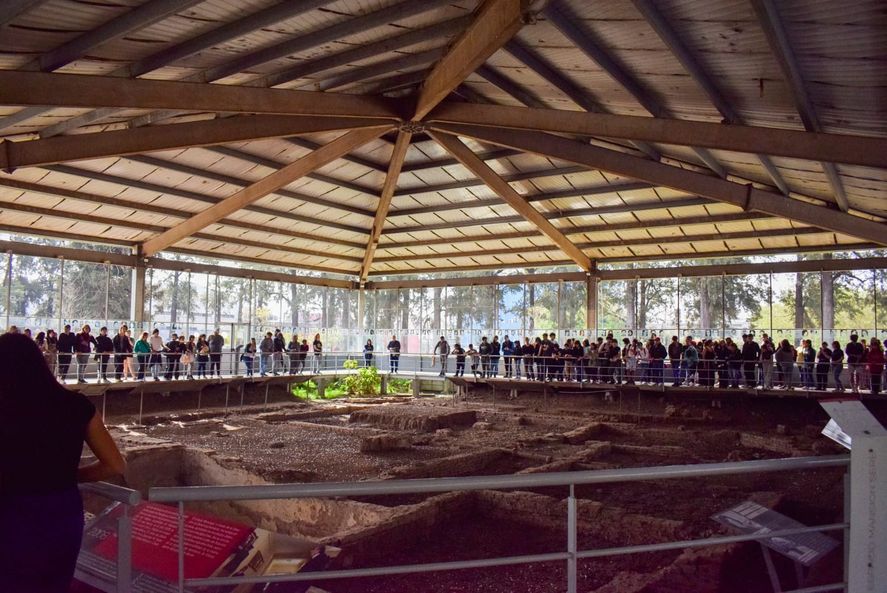 El Mansión Seré es uno de los centros clandestinos de detención transformados en sitios de memoria. El Mansión Seré es uno de los centros clandestinos de detención transformados en sitios de memoria.