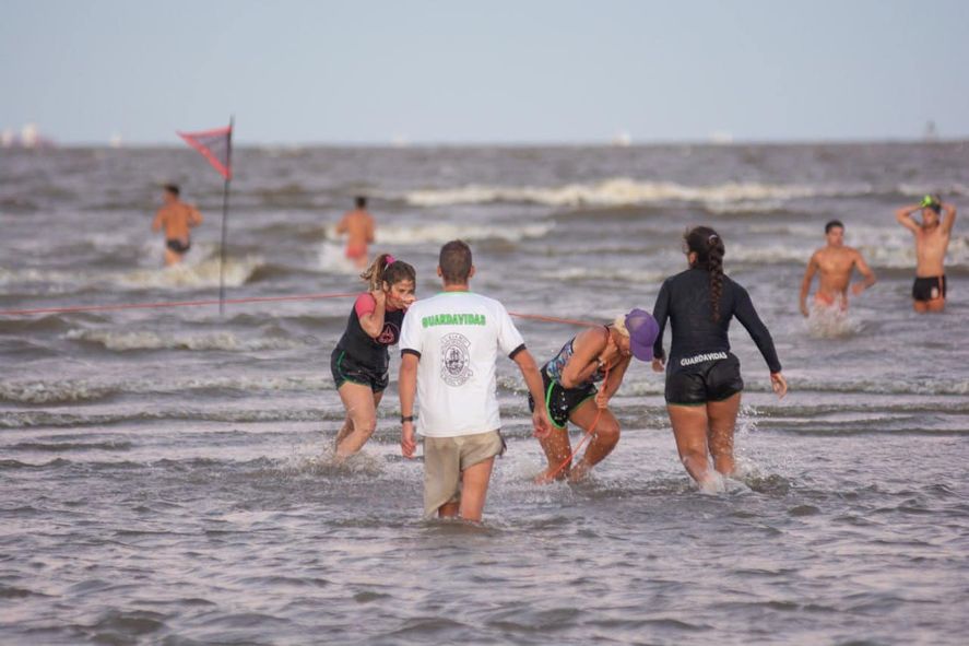 El equipo femenino de Ensenada entrenando para llegar optimas el 5 de febrero a Mar del Plata El equipo femenino de Ensenada entrenando para llegar optimas el 5 de febrero a Mar del Plata