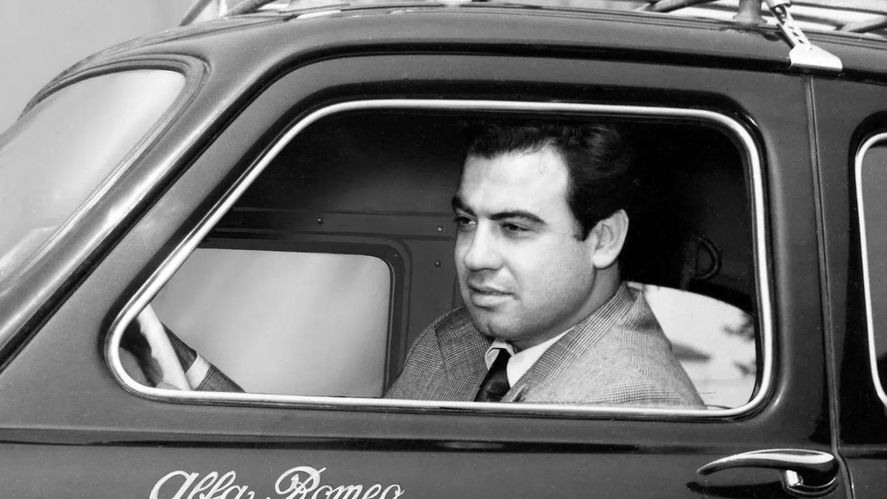 Nacido en Zárate, Onofre Marimón era una de las grandes promesas del automovilismo nacional. Falleció en un accidente en Nürburgring.