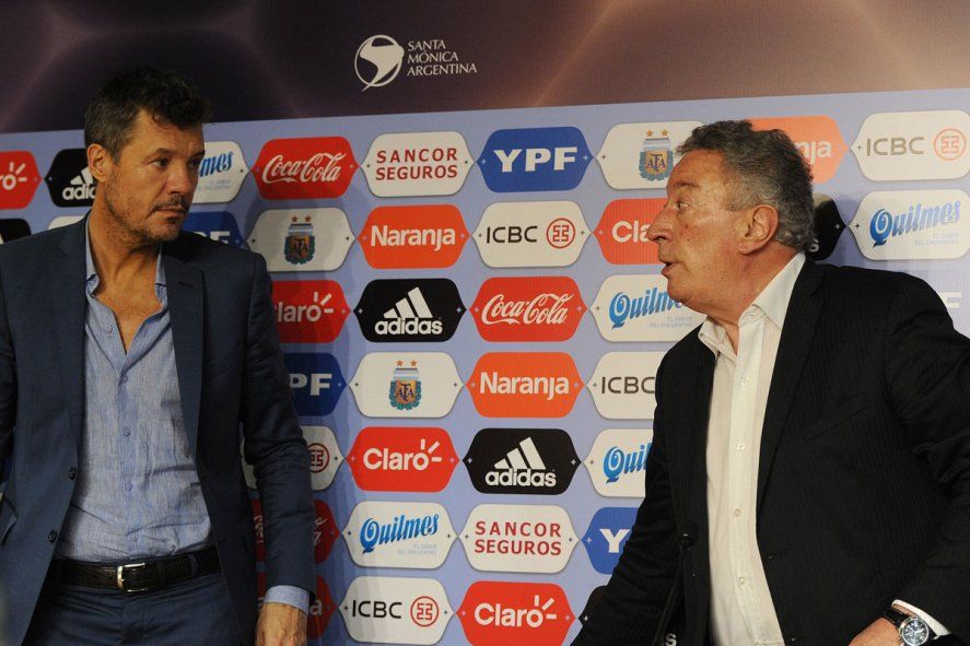 Días de AFA: antes de la Liga Profesional, el mundo del fútbol le marcó la cancha a Tinelli en una elección vergonzosa.