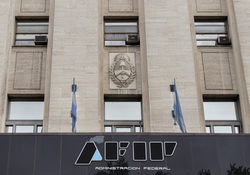 En diciembre de 2023, la AFIP aumentó su recaudación por encima de la inflación. En diciembre de 2023, la AFIP aumentó su recaudación por encima de la inflación.