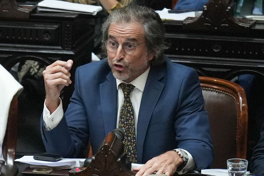 Alberto Benegas Lynch hizo una oda al trabajo infantil y dijo que la educación no debería ser obligatoria.