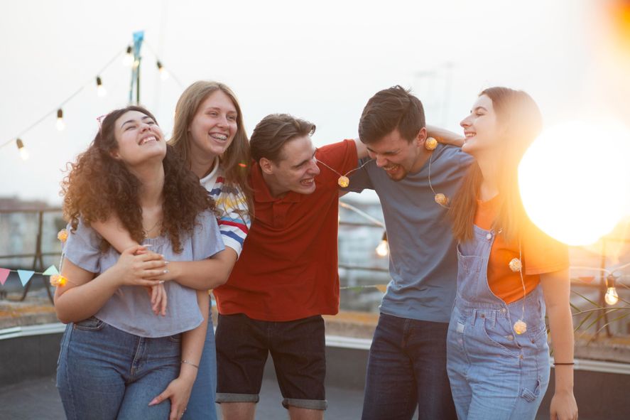 El Día del Amigo es una de las fechas más esperadas del año, ya que es un buen momento para organizar reuniones, cenas y festejos. El Día del Amigo es una de las fechas más esperadas del año, ya que es un buen momento para organizar reuniones, cenas y festejos.