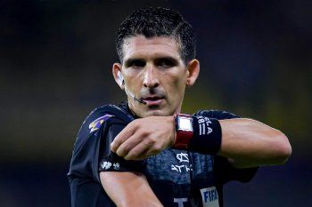 Andrés Merlos impondrá justicia en el partido definitorio de Gimnasia vs. Colón