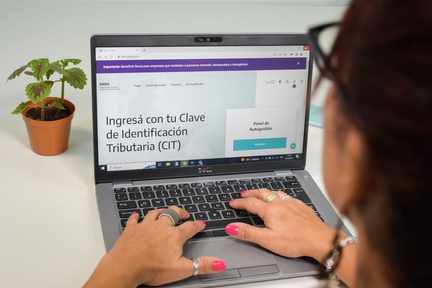 Conocé cómo regularizar deudas en la página oficial de ARBA.