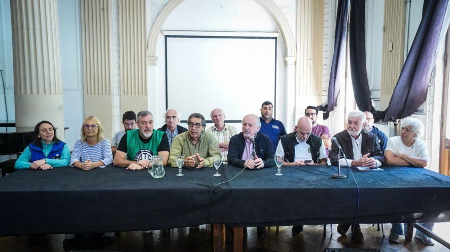 Cachorro Godoy (CTA Autónoma) y Hugo Yasky (CTA de los Trabajadores) encabezaron la organización de la movilización de hoy.  
