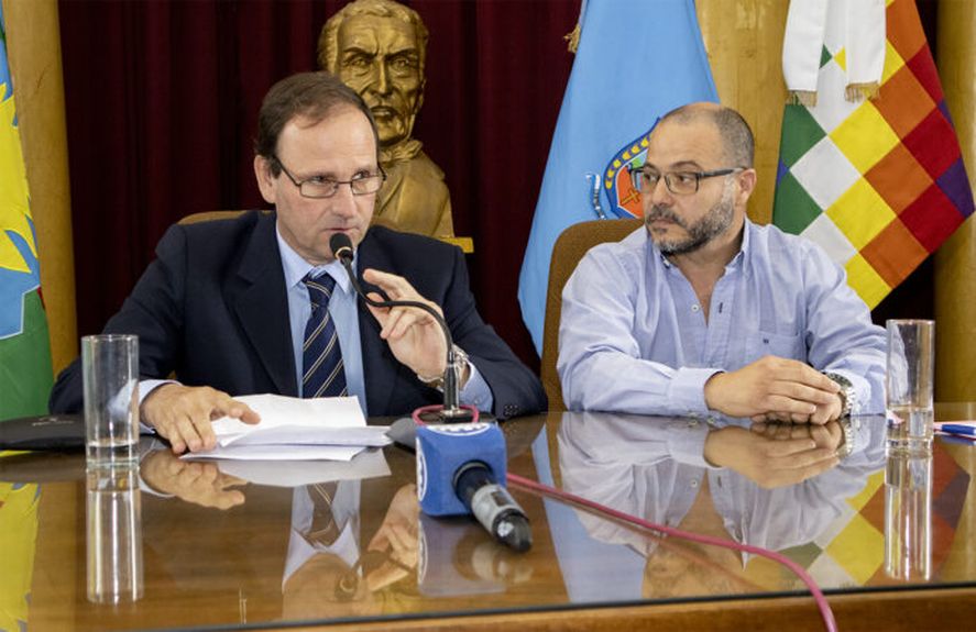 En Azul, la oposición no quiere la inclusión de fondos afectados y el municipio perdería $3500 millones En Azul, la oposición no quiere la inclusión de fondos afectados y el municipio perdería $3500 millones