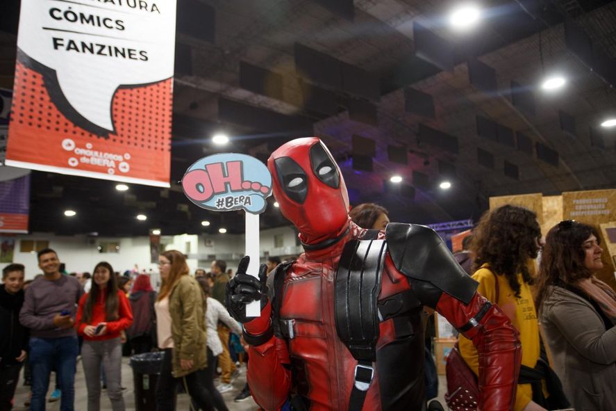 Del viernes 3 al domingo 5 se realizará una nueva edición de B-Play, la feria de la cultura pop de Berazategui. Del viernes 3 al domingo 5 se realizará una nueva edición de B-Play, la feria de la cultura pop de Berazategui.