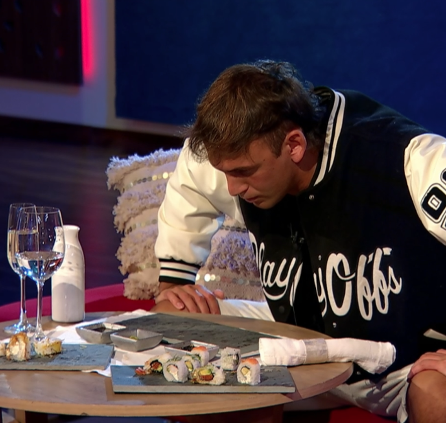 Gran Hermano: Bautista pudo ver todas las nominaciones de sus compañeros desde el sum. Gran Hermano: Bautista pudo ver todas las nominaciones de sus compañeros desde el sum.