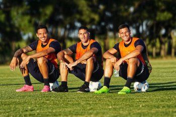Cabral y Morales hoy son la dupla central titular.