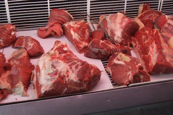 El gobierno acordó una baja en los precios de Asado, Vacío y Matambre de cara a las fiestas. 