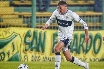 Rodrigo Castillo delantero de Gimnasia, en el partido ante Defensa y Justicia