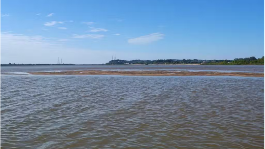 Citan a indagatoria a un intendente bonaerense por la contaminación del río Paraná