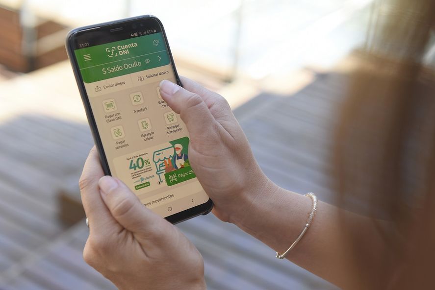 Todos los días, el Banco Provincia ofrece un descuento para recargar los celulares y la tarjeta SUBE con Cuenta DNI.