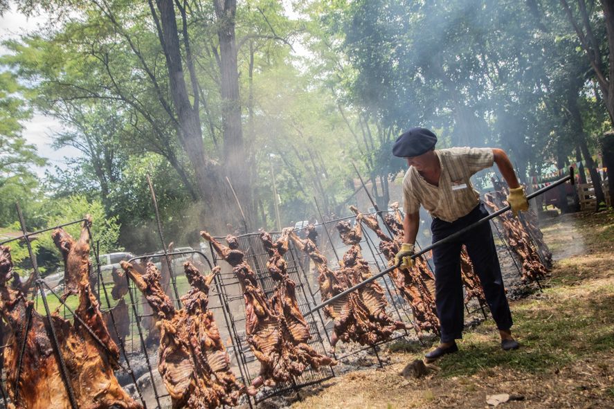 El sábado 12 y domingo 13 de octubre se realizará la la Fiesta del Cordero al Asador de Alberdi.