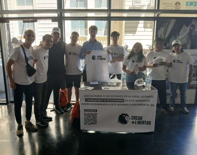 Una de las novedades de estas elecciones es la llegada de listas mileístas.