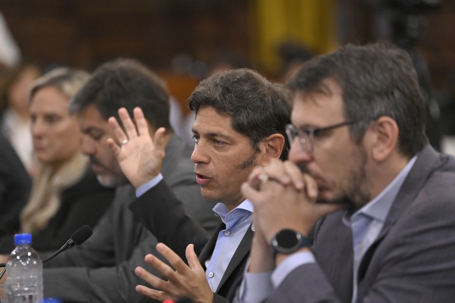 La Cámpora llevó la interna con Axel Kicillof a un acto institucional y generó enojo entre los intendentes La Cámpora llevó la interna con Axel Kicillof a un acto institucional y generó enojo entre los intendentes