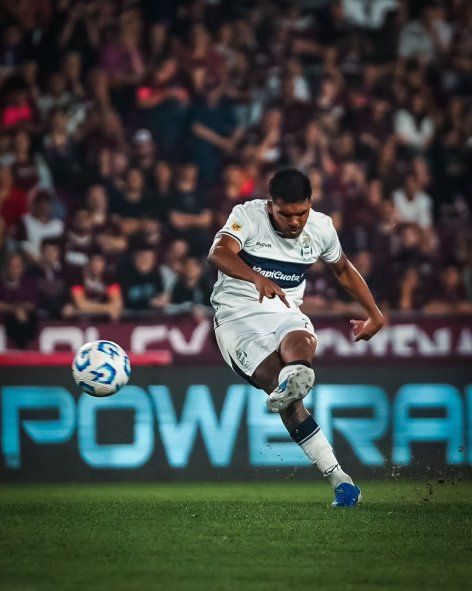 David Zalazar analizó el momento de Gimnasia y se refirió al choque con Boca por Copa Argentina