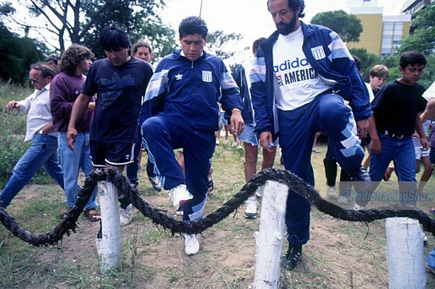 Maradona y Fren la dupla debutó en Racing en el Torneo de Verano ante Independiente en Mar del Plata.