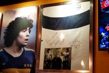 Diego Maradona junto a Gimnasia en la Parrilla Liberty de Miami.
