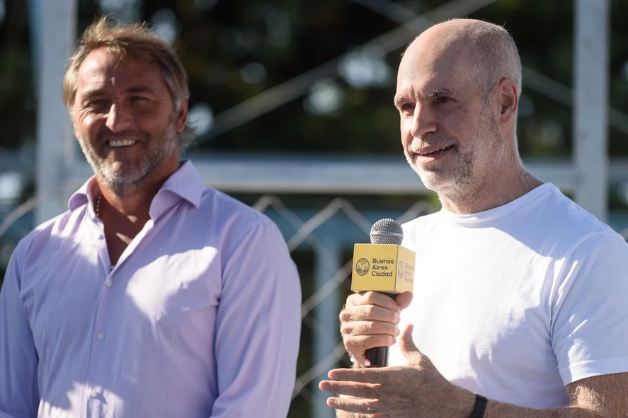 Larreta y Retegui el día del anuncio de la llegada del Chapa. El Jefe de Gobierno porteño no aceptó la licencia pedida por el Secretario de Deportes.