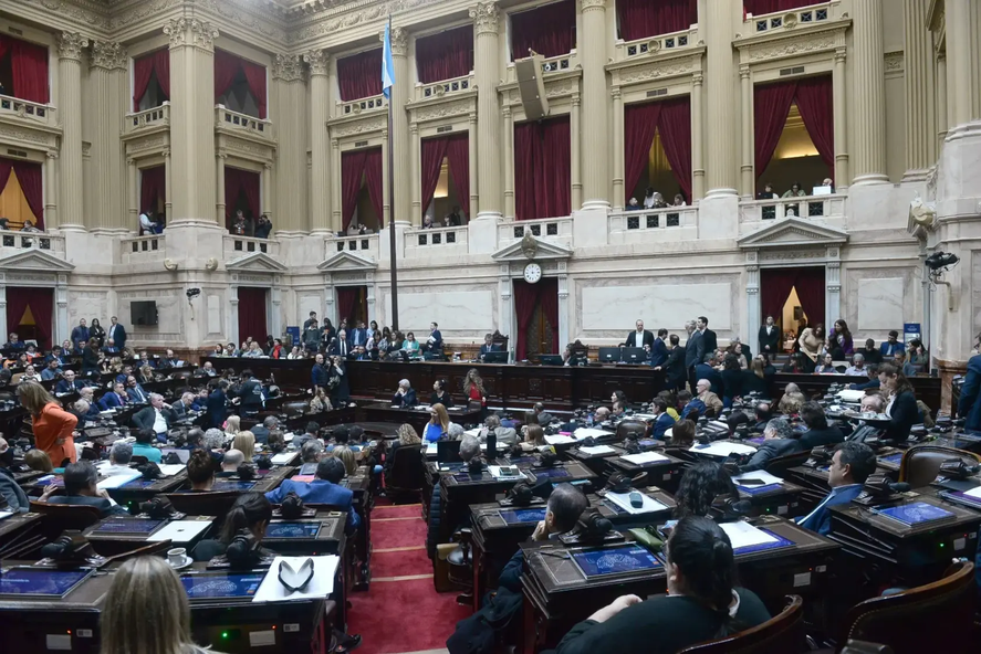 Duro revés a Javier Milei: La oposición aprobó una nueva fórmula de movilidad jubilatoria Duro revés a Javier Milei: La oposición aprobó una nueva fórmula de movilidad jubilatoria