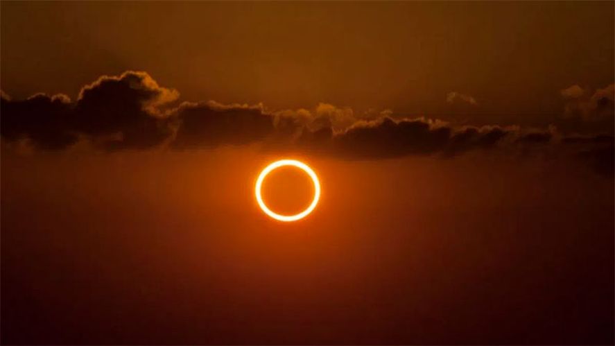 Hoy se llevará a cabo el eclipse solar anular y podrá verse desde Argentina. Hoy se llevará a cabo el eclipse solar anular y podrá verse desde Argentina.