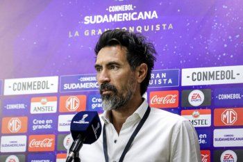 Eduardo Domínguez habló luego del empate de Estudiantes.