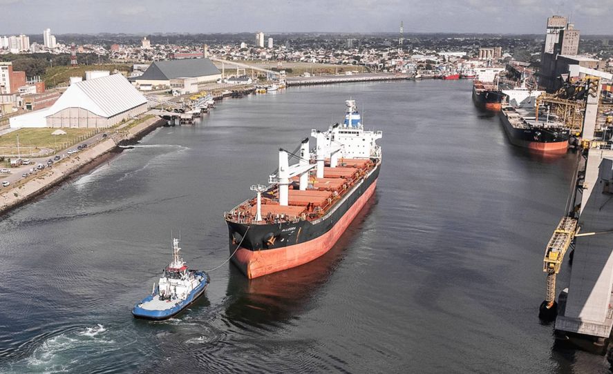 El campo se abroquela y mete presión a Axel Kicillof por una licitación en un puerto clave para las exportaciones