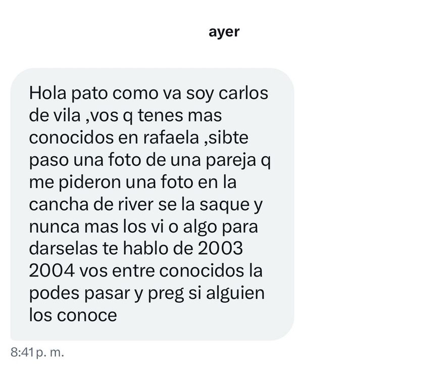 El mensaje de WhatsApp que envió quien sacó la foto en 2004 al twittero que lo viralizó 
